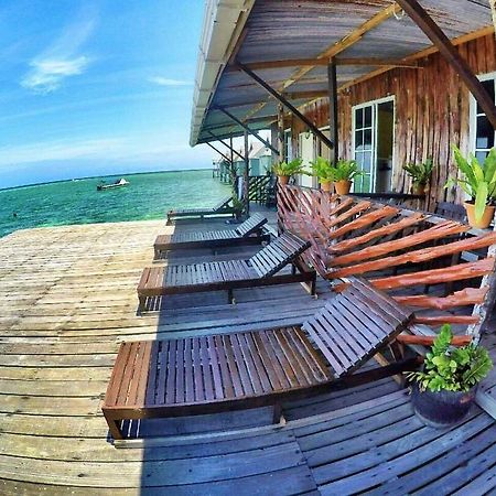 Sipadan Micro Dive Hotel Mabul Island Exterior photo